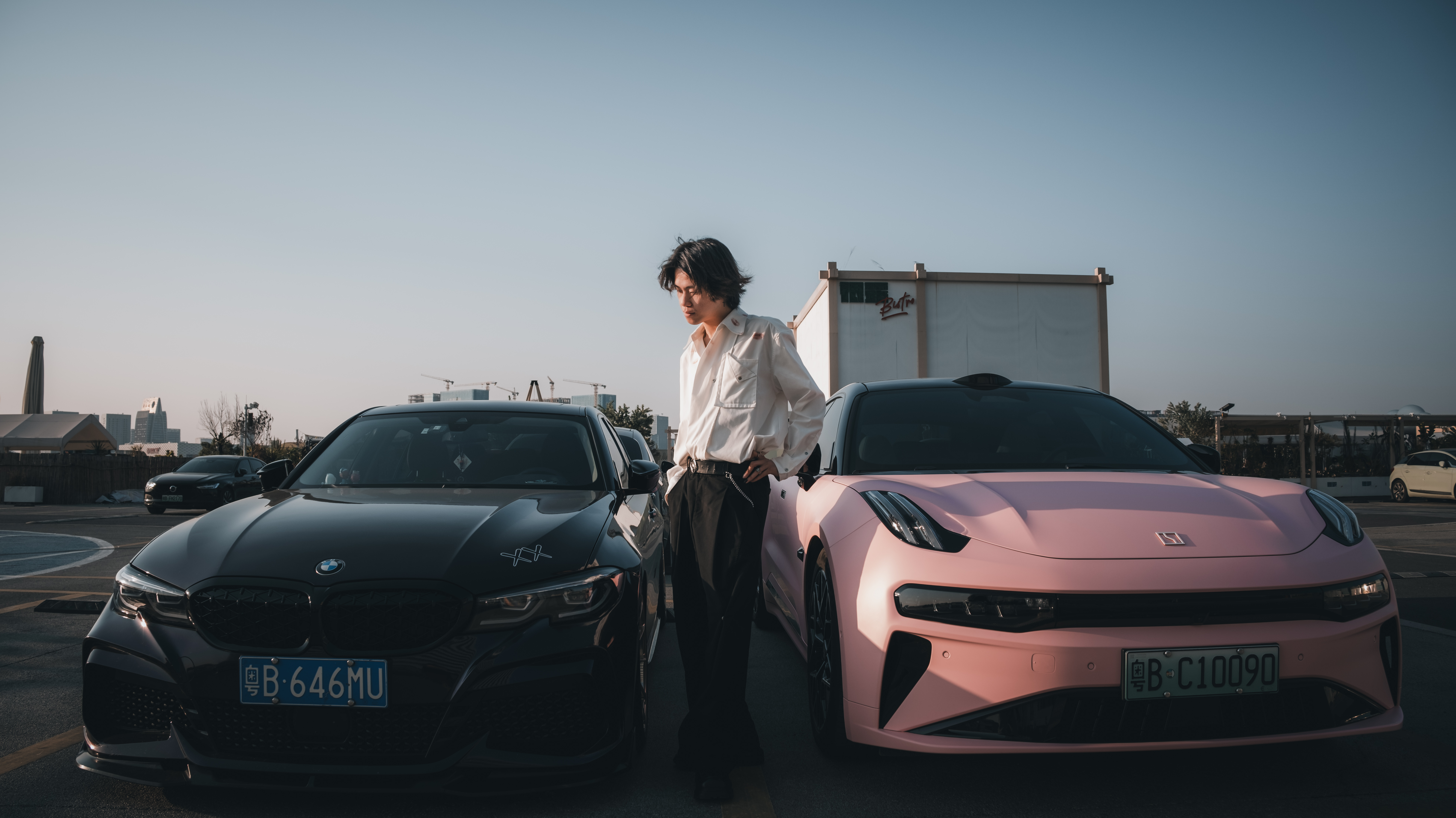 人物与豪车街拍